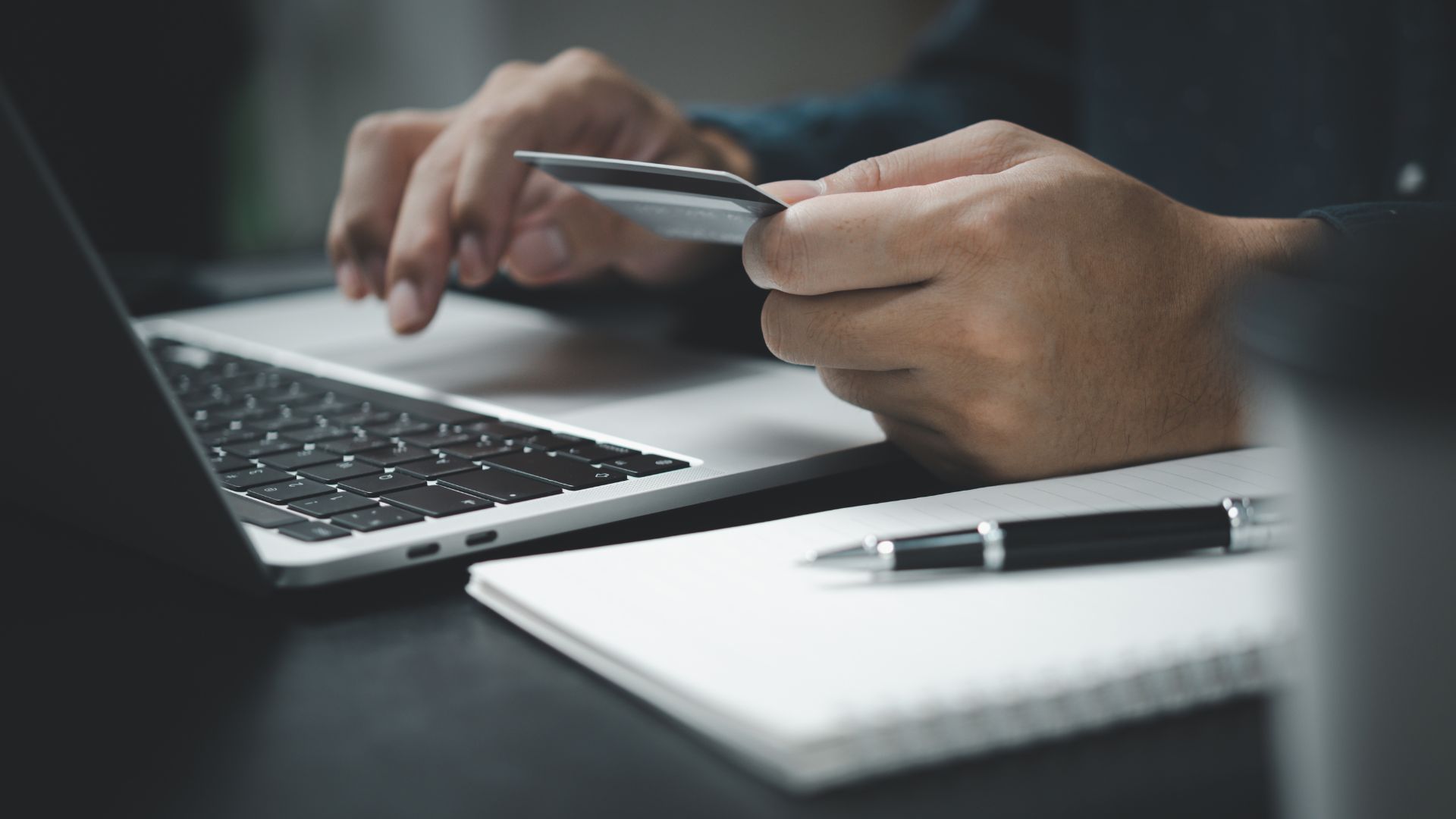 What Are the Advantages of Using a Business Line of Credit